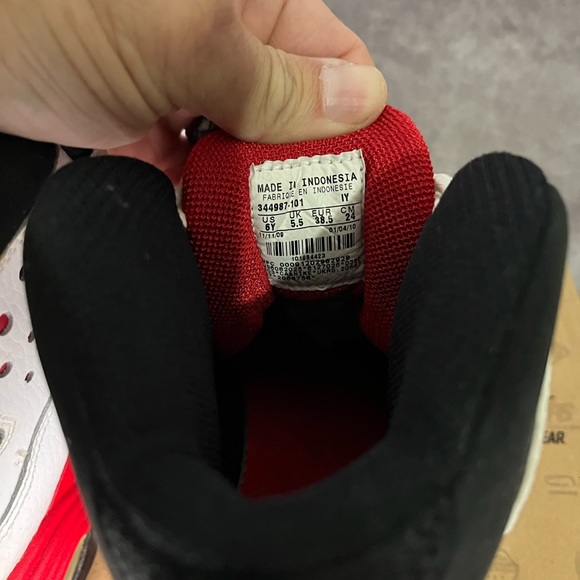 🔥Nike Air Penny 3 (gs) size 6Y - Picture 7 of 7